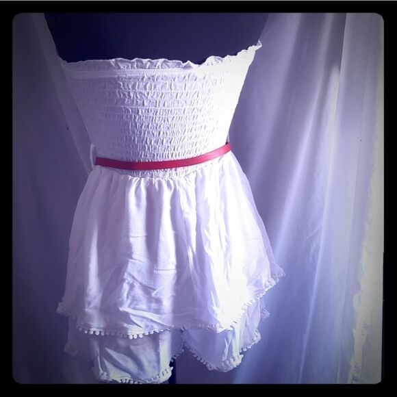 Pleated tube top ruffled hem romper - Picture 3 of 7